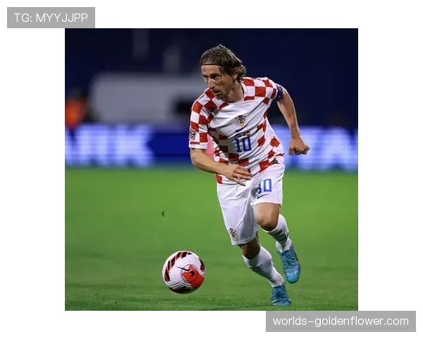 特写：告别时刻，莫德里奇在伯纳乌佩戴皇马队长袖标的最后一季？